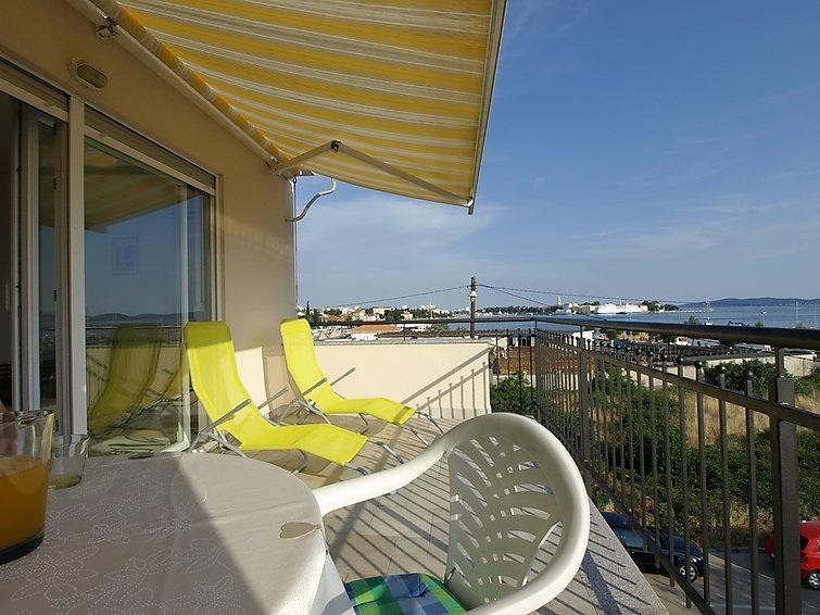 Lovre Apartament Zadar