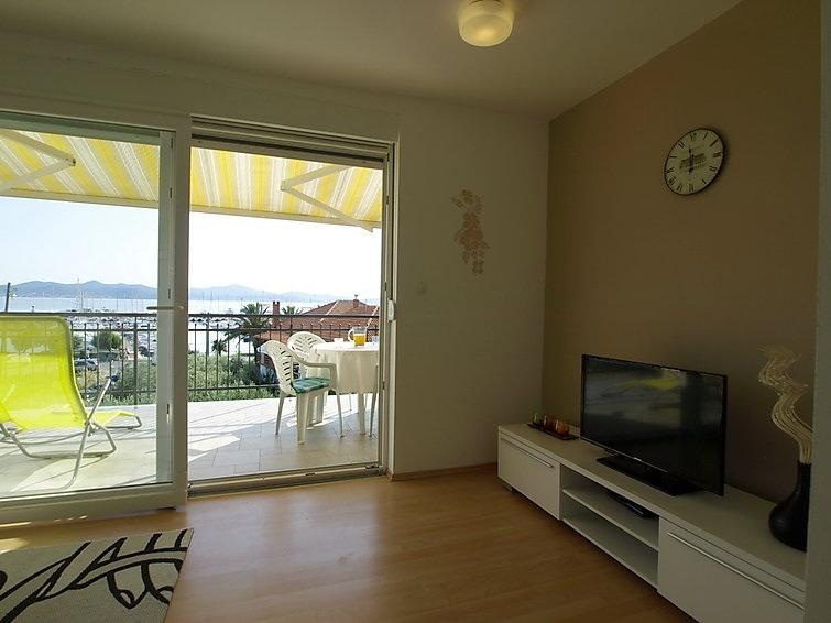 Lovre Apartament Zadar